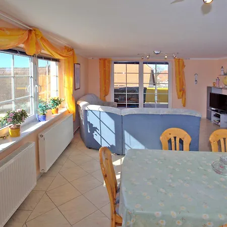 300 M Zum Apartment *