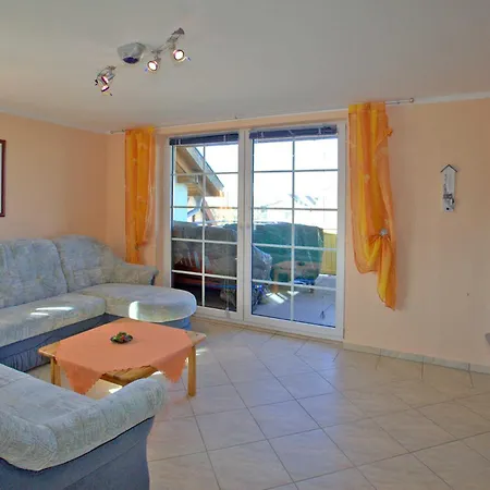 300 M Zum Apartment Glowe